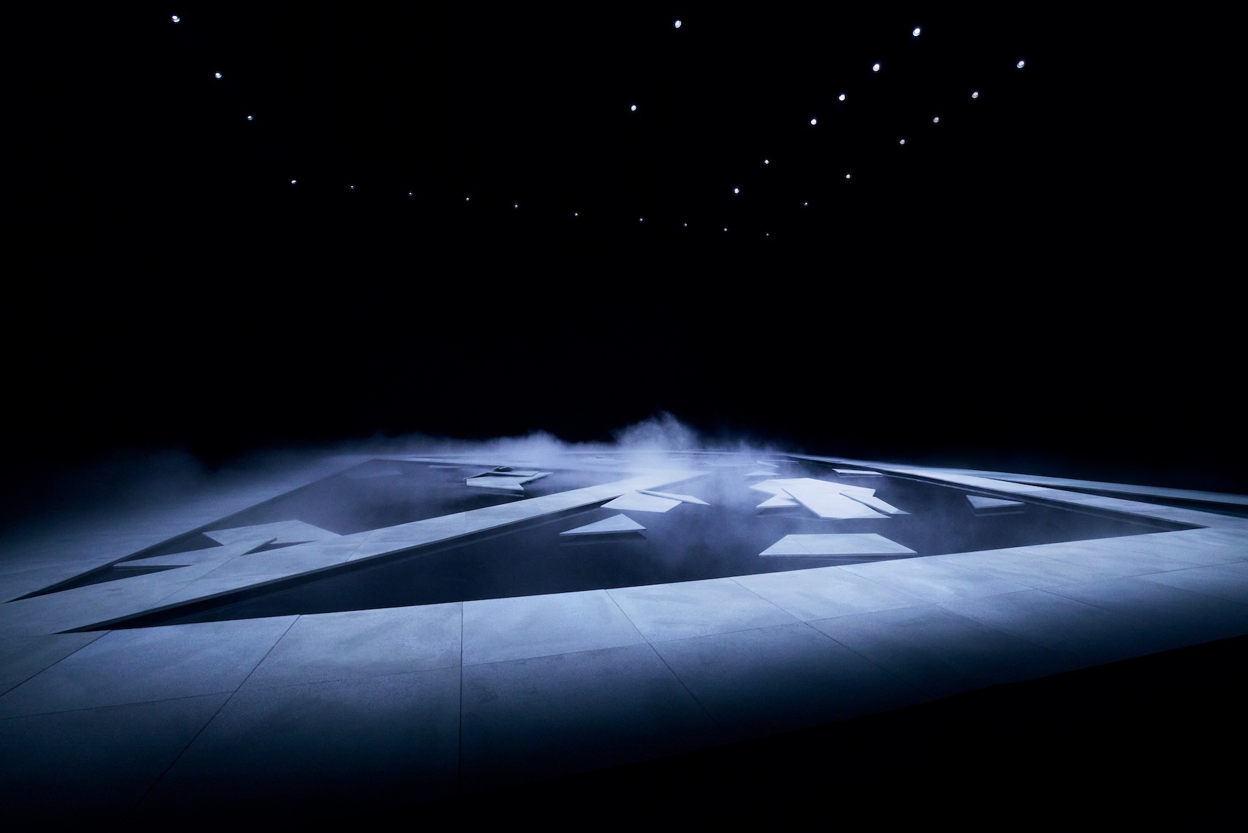 Khaite S/S 2026 runway show set Griffin Frazen